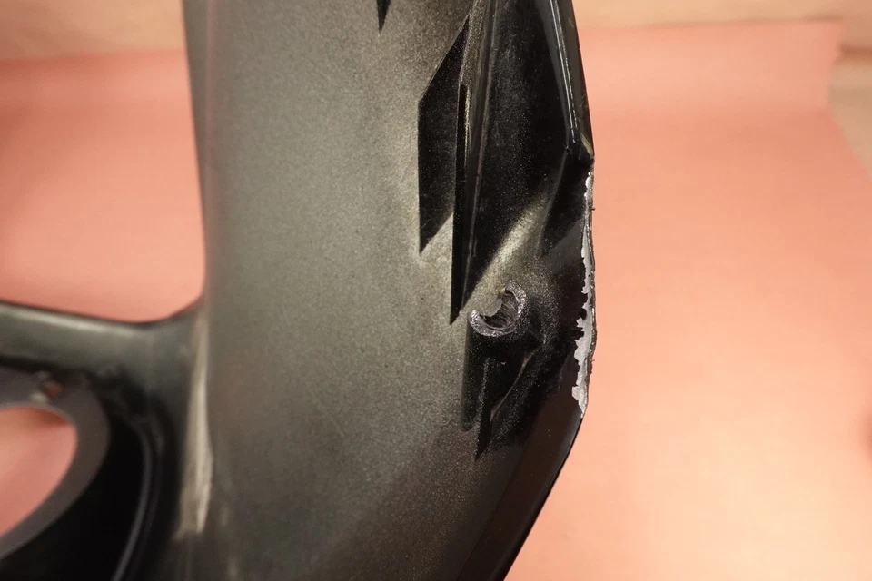 Harley-Davidson Road Glide 2000-2006 FLTRI cubierta de carenado del faro delantero Foto 2 de 4