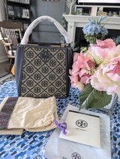 NEW TORY BURCH MCGRAW SMALL BUCKET BAG BLUE LEATHER CROSSBODY TOTE