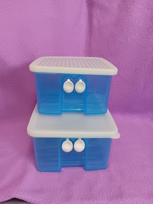 TUPPERWARE FridgeSmart Fruit/Vegetable Containers Set Of 2 Excellent Condition 