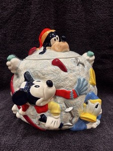 Disney Mickey Mouse Donald & Goofy Vintage Ceramic Snowball Cookie Jar G11