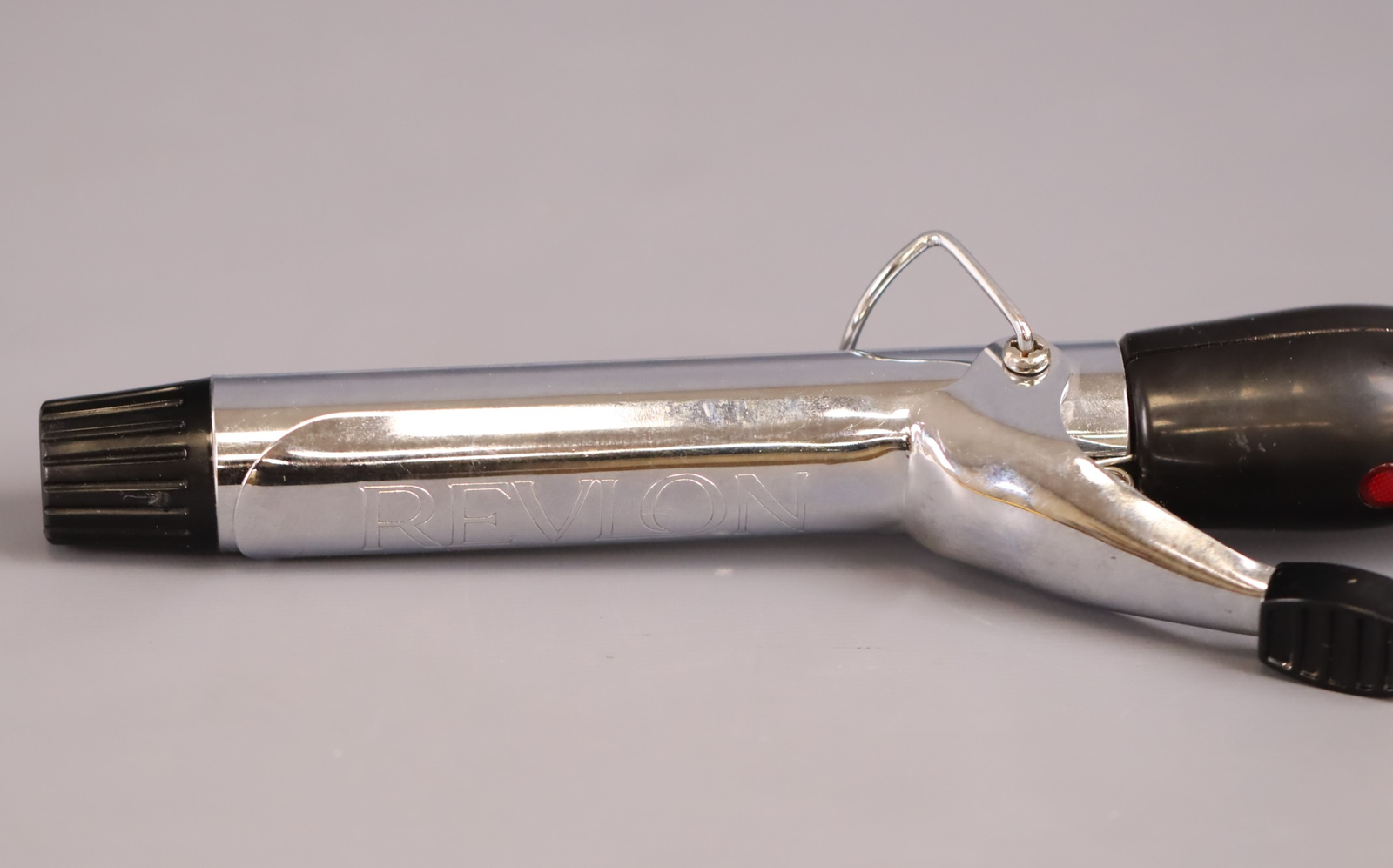 Revlon 1.5 Inch Ceramic Curling Iron with Perfect Heat Technology-image