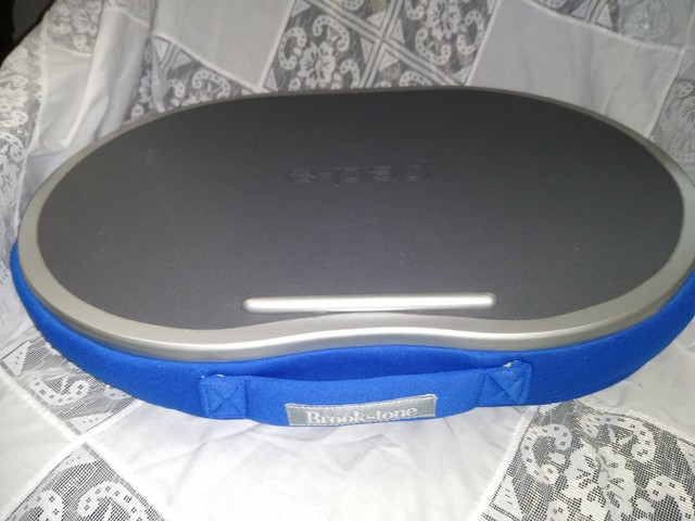 Brookstone E Pad Portable Laptop Desk With Speakers Never Opened