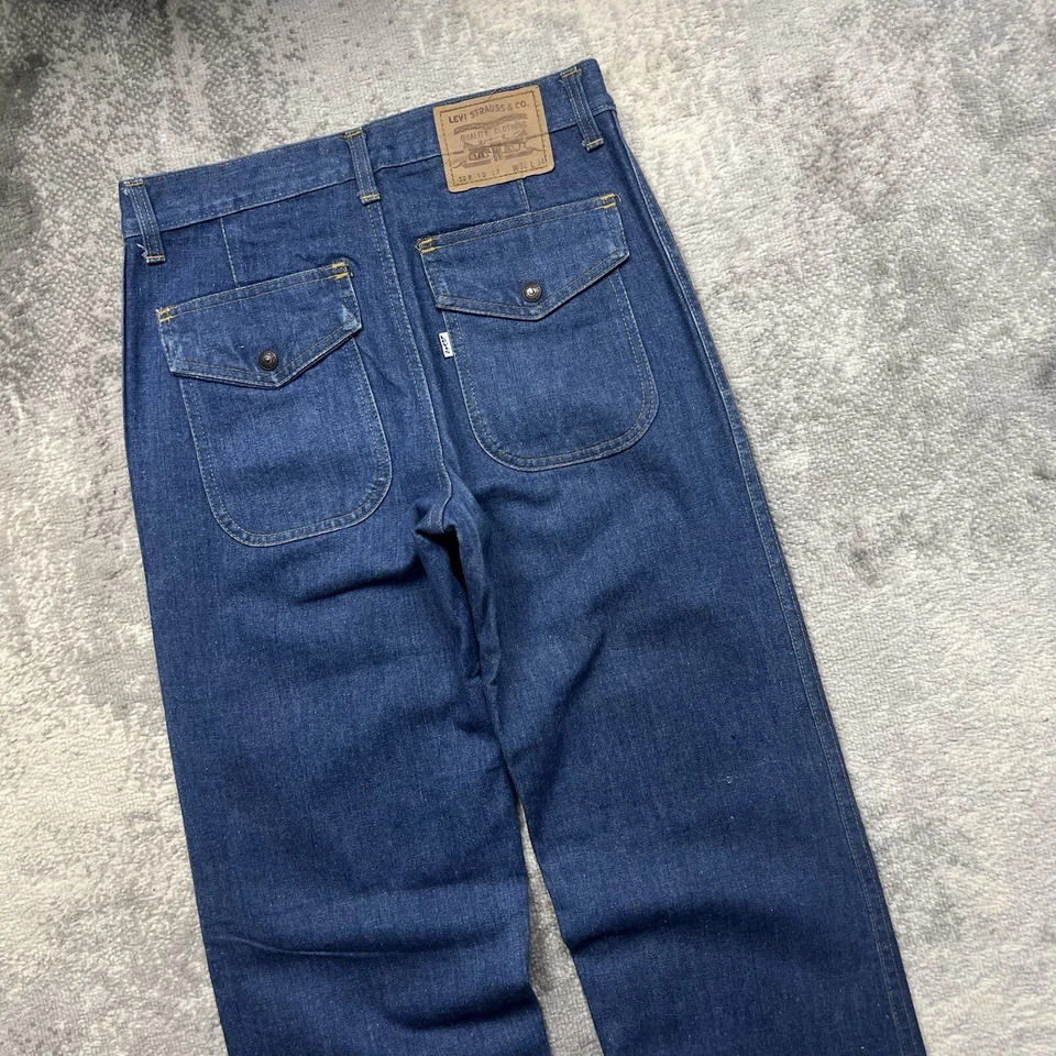 Vintage 1970s Levi’s 528 Blue Denim Jeans White Tab Size W32 X L36 Genuine - Image 3 of 4