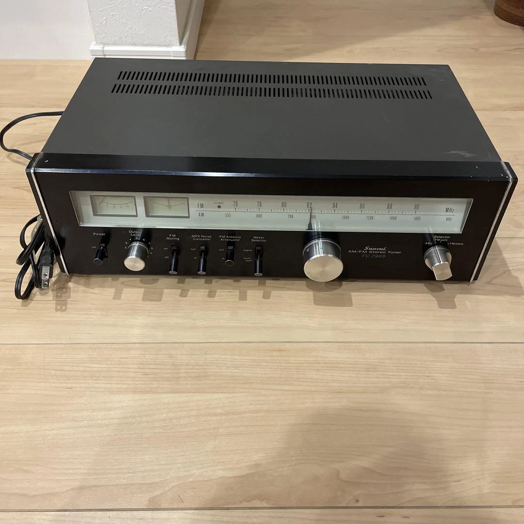 オーディオまとめて〜SANSUI AM/FM stere Tuner