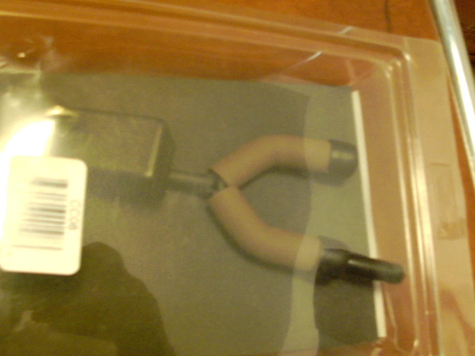 String Swing violin fiddle hanger clips on music stand, new. - Image 2 of 2