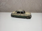 VINTAGE DINKY TOYS #162 FORD ZEPHYR MK1 SALOON CAR DIECAST 1956 GREEN/CREAM GOOD