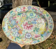 CHINESE MILLEFLEURS PLATTER, LATE 19TH CENTURY.