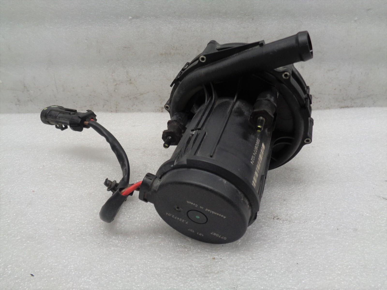 2004-2008 Maserati Quattroporte M139 Secondary Air Smog Pump OEM AK2209254