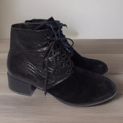 SAVA Tianna Size 41 10 Ankle Boot Shoes Black Suede Shoe Burnished Details