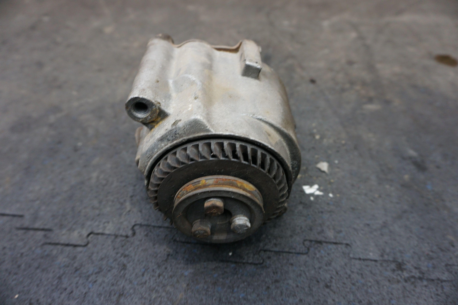 Engine Smog Air Pump Assembly OEM Ferrari 308 GTSi 1980