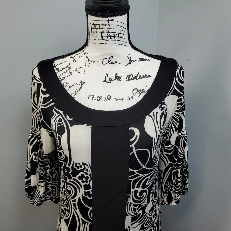 Vestido recto de sangría para mujer 10 negro blanco estampado geográfico cuello redondo cómodo elástico Foto 3 de 4