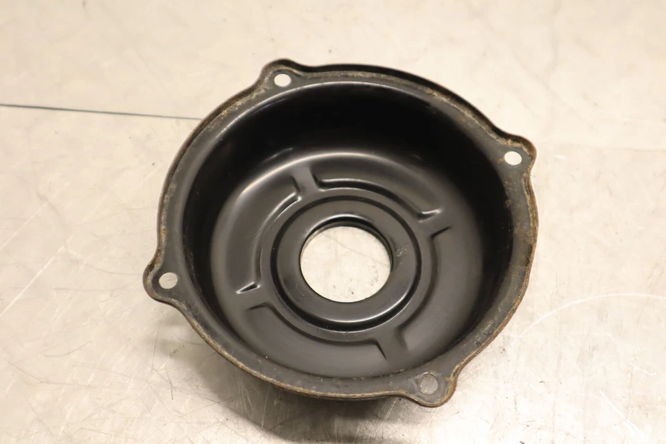 CUBIERTA ANTIPOLVO TAMBOR FRENO TRASERO SUZUKI QUADMASTER 50 QUADSPORT Z50 OEM Foto 3 de 3