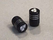 GT VALVE CAPS NEW Rare Factory TEAM Mountain Bike BMX Racing Old school Alloy BK