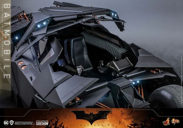 BATMAN - The Dark knight Trilogy - Batmobile Tumbler 1/6 Vehicle