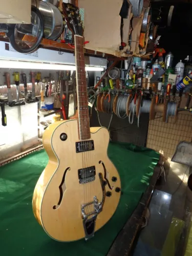 1995  Gibson Neck Implanted on Oscar Schmitt Body Vintage Archtop Blonde Bigsby