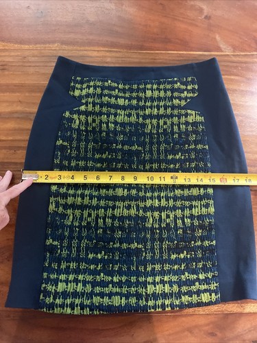 W By Worth New York Designer Skirt Green, Size 8 - Picture 8 of 11