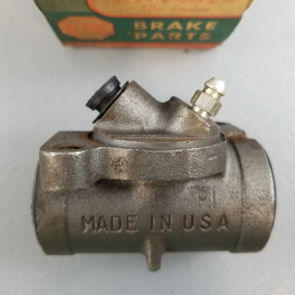 Pontiac Bonneville Catalina Executive 1967-1970 cilindro rueda freno delantero derecho Foto 2 de 4