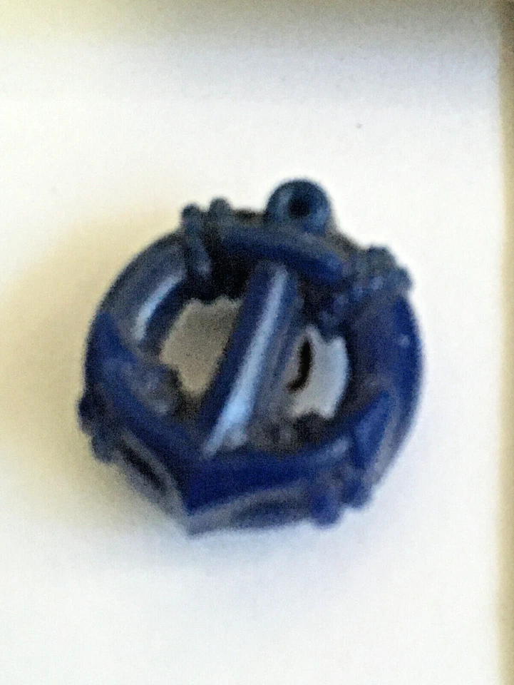 VTG NAVY BLUE ANCHOR BUTTONS 14 CHIC 3/8" PLASTIC SHANK OLD CARDS - Image 2 of 2