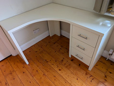 White L-Shaped Corner Dressing Table with 3 Drawers 130x115x76cm Freestanding