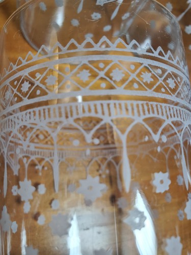 Set of 5 VTG 3 5/8" Juice Water Lowball Cocktail Thin Glasses White Lace Flowers - Picture 5 of 9