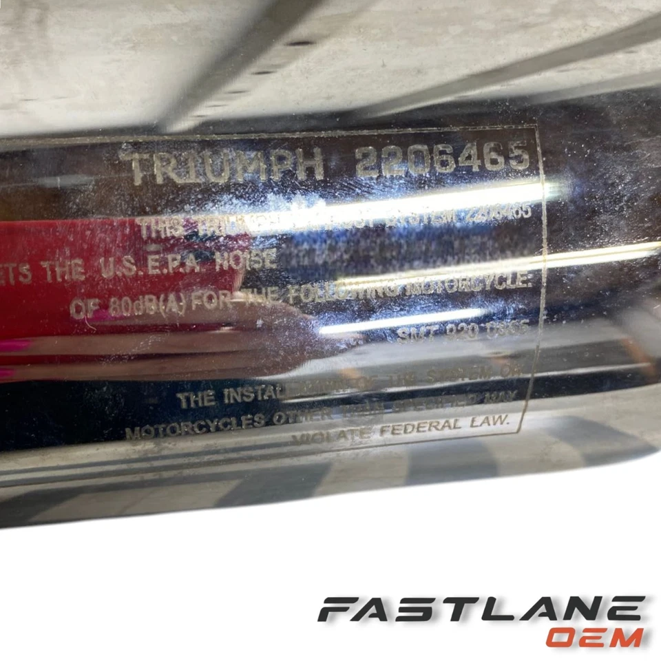 Triumph Thruxton 2008-2015 moldura inferior izquierda nuevo OEM T2206465 Foto 3 de 4