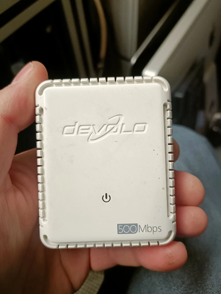 devolo dLAN 500 WiFi Starter Kit Powerline (1x dLAN 500 WiFi 1x dLAN 500 duo ) - Bild 4 von 4