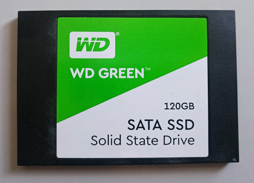 Western Digital 120 GB SATA SSD 2,5" Green WDS120G2G0A