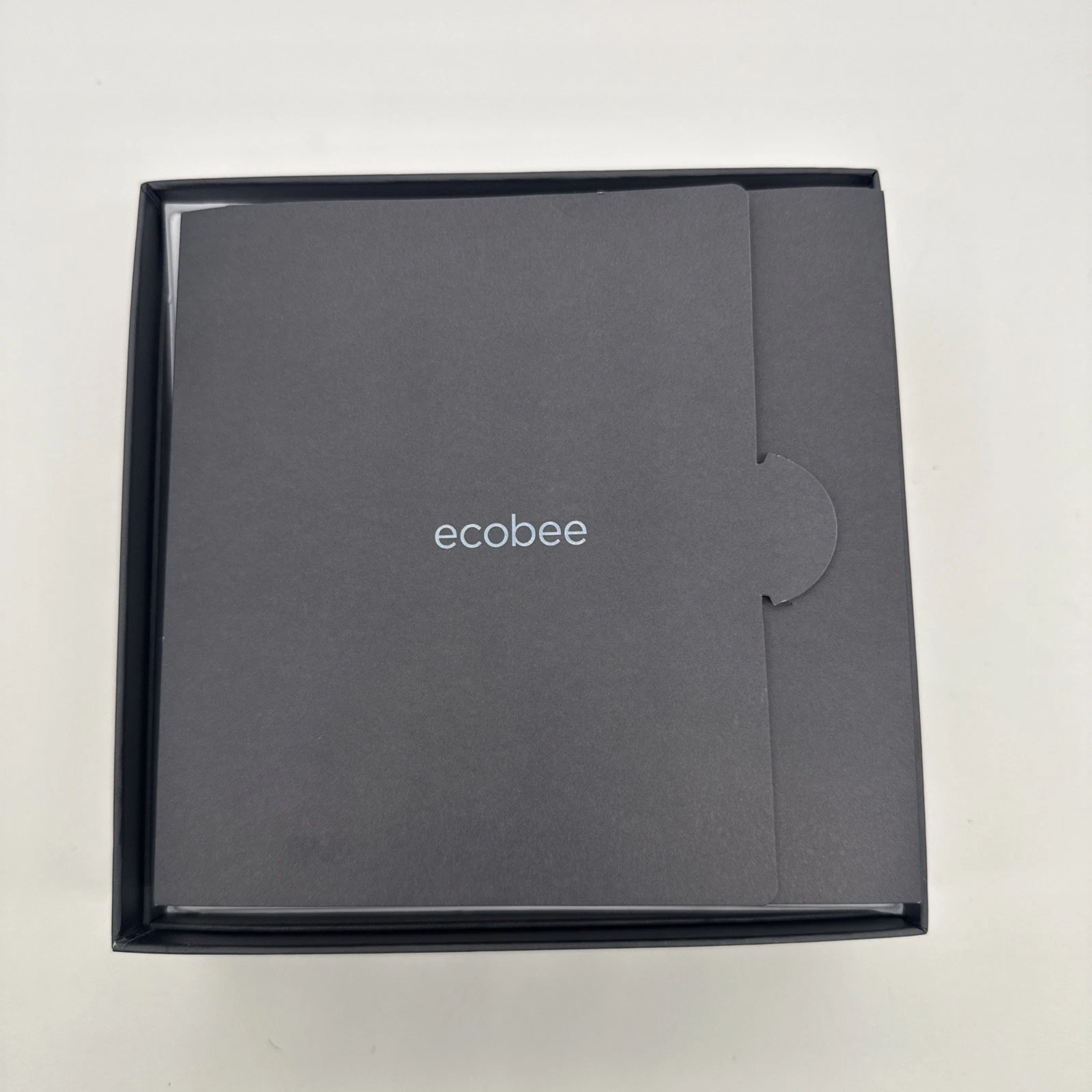 EcoBee ECB402 Smart Thermostat w/ Voice Control Box