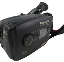 Vintage JVC Compact VHS Camcorder 14x Zoom w/ Charger Battery Case GR-AX...
