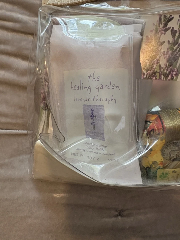 The Healing Garden Lavender Theraphy Mist, Lotion, Bath & Shower Gel, Salts SET - Image 3 of 4