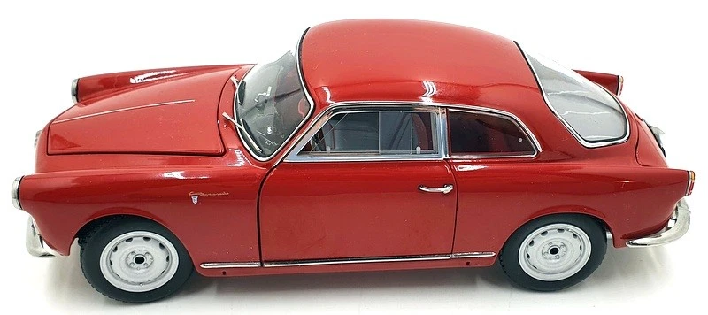 Kyosho 1/18 Scale Diecast 08957VR - Alfa Romeo Giulietta Sprint - Veloce Red - Image 3 of 4