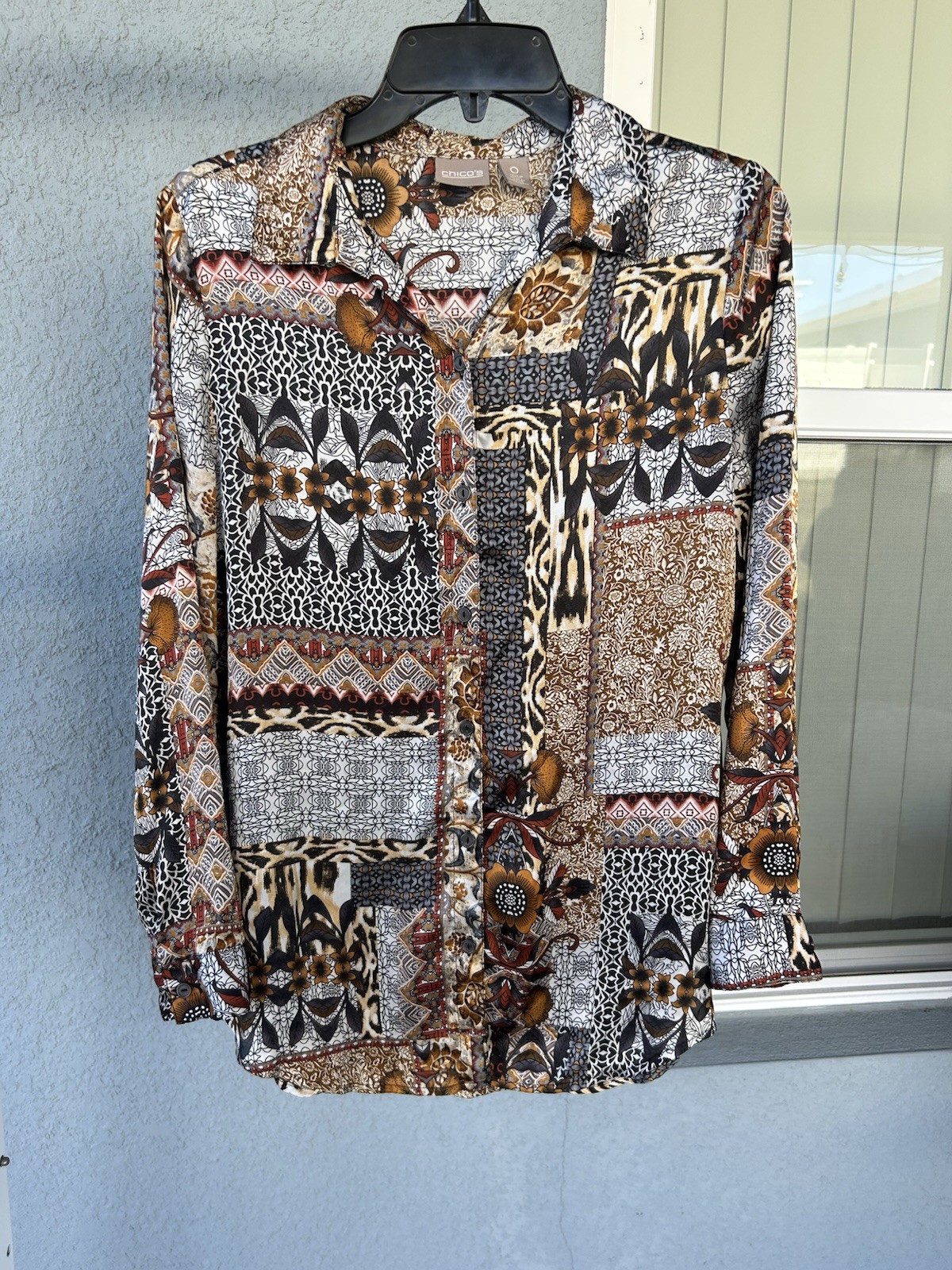 Chico’s Patchwork Print Boho Chic Mixed Media But… - image 1