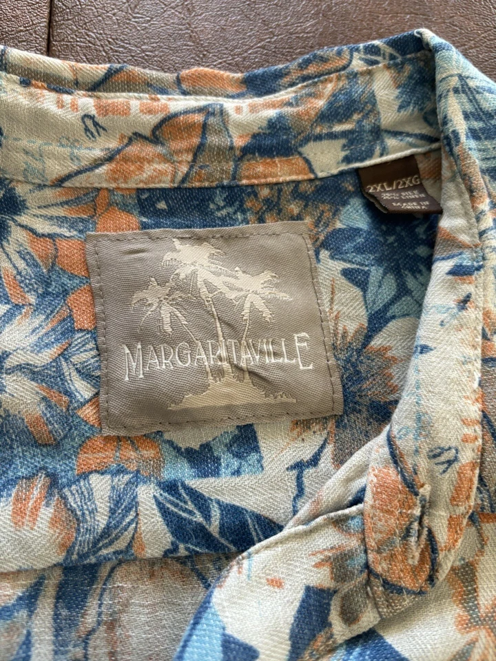 Camisa con botones Margaritaville para hombre, XXL multicolor, manga corta Foto 2 de 4