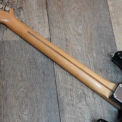 ギター Squier SST-33 silver series Squier by Fender SST-33 silver series Stratocaster Made in Japan w