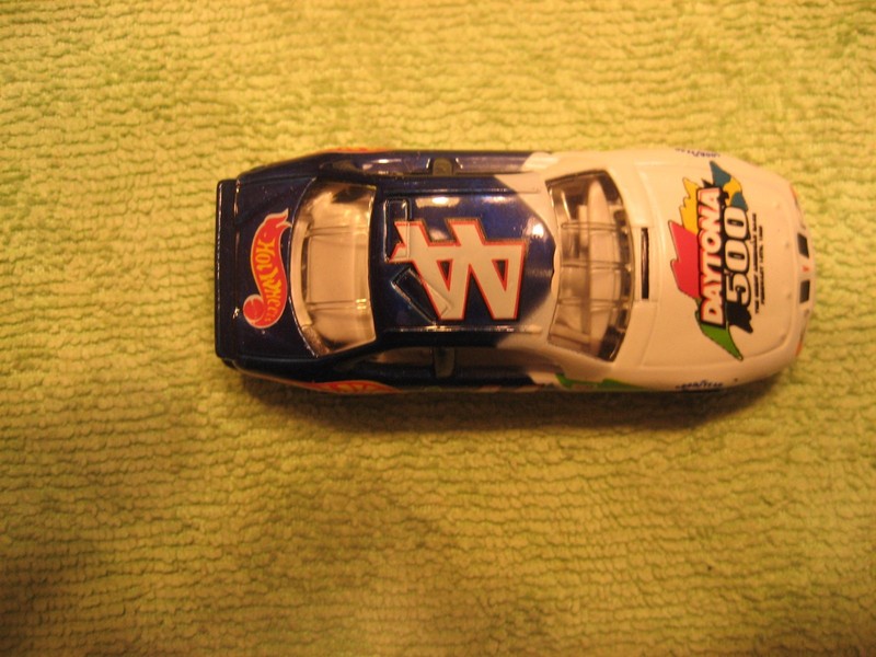 Daytona 500 Kyle Petty Pontiac Hot Wheels - Free Shipping