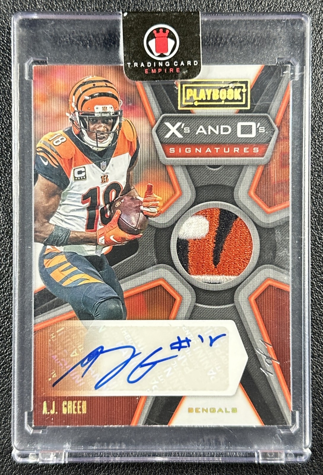 AJ GREEN 2019 PANINI PLAYBOOK X'S AND O'S GAME-WORN LOGO PATCH AUTO BLACK 1/1