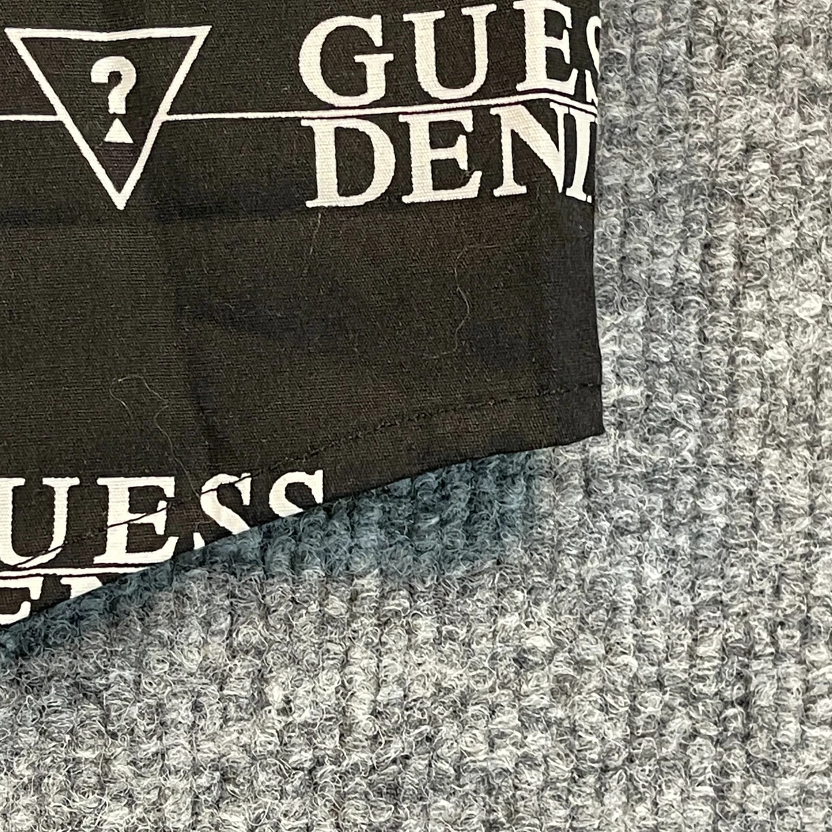 NUEVO CON ETIQUETAS ADIVINAR Los-Angeles AOP Logo Camisa Botón Mediana 20x29 Calce Ajustado Negra