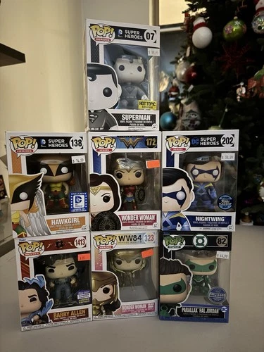 Funko Pop DC Heroes Lot (7) Superman Nightwing + Hot Topic Exclusive