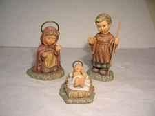 Goebel Berta Hummel 1996 Nativity Figurines Mary Joseph Baby Jesus !!