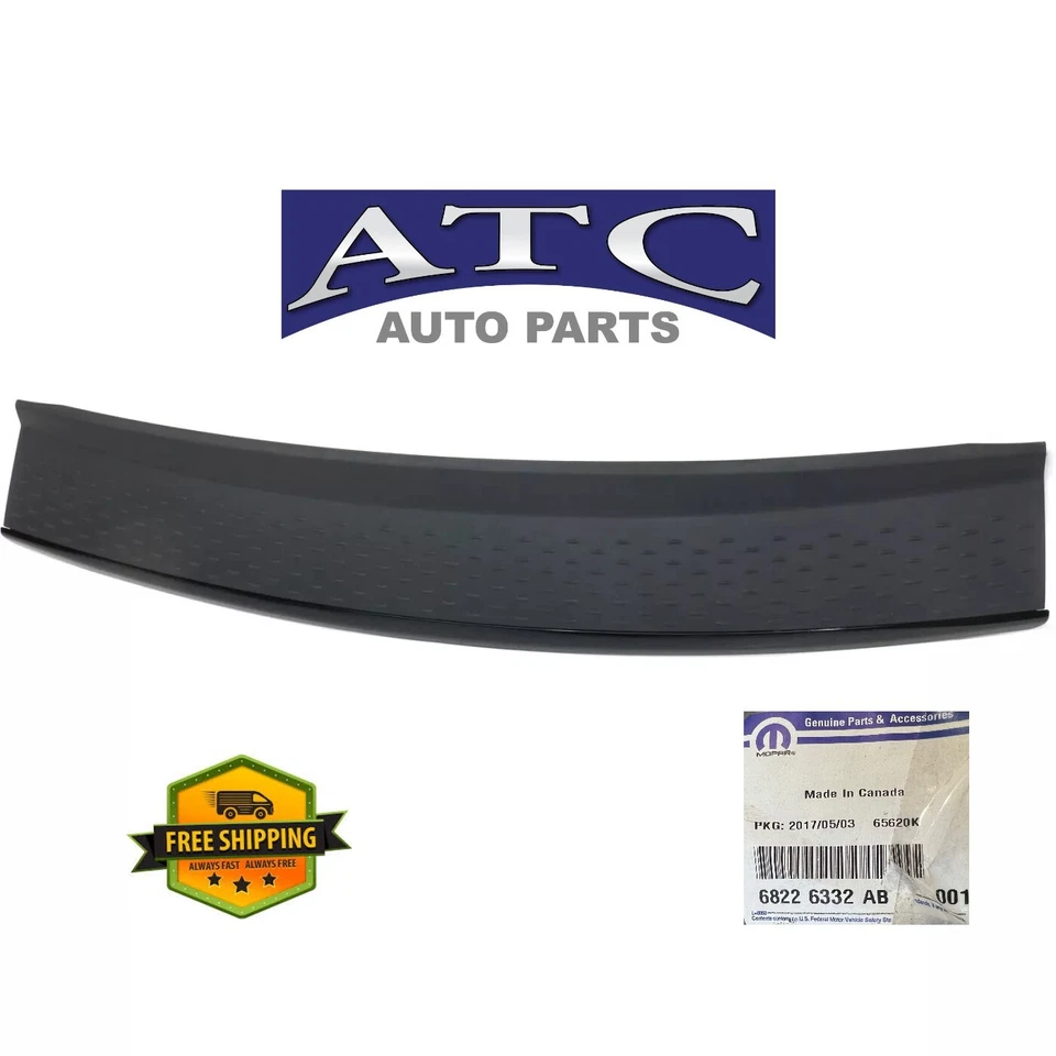68226332AB OEM Rear Bumper Step Pad for 2013-2020 Gr Caravan Town & Country & CV Foto 2 de 4