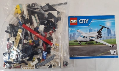 Lego City 60102 Airport VIP Service Flugzeug komplett mit Anleitung OBA - Bild 1 von 4