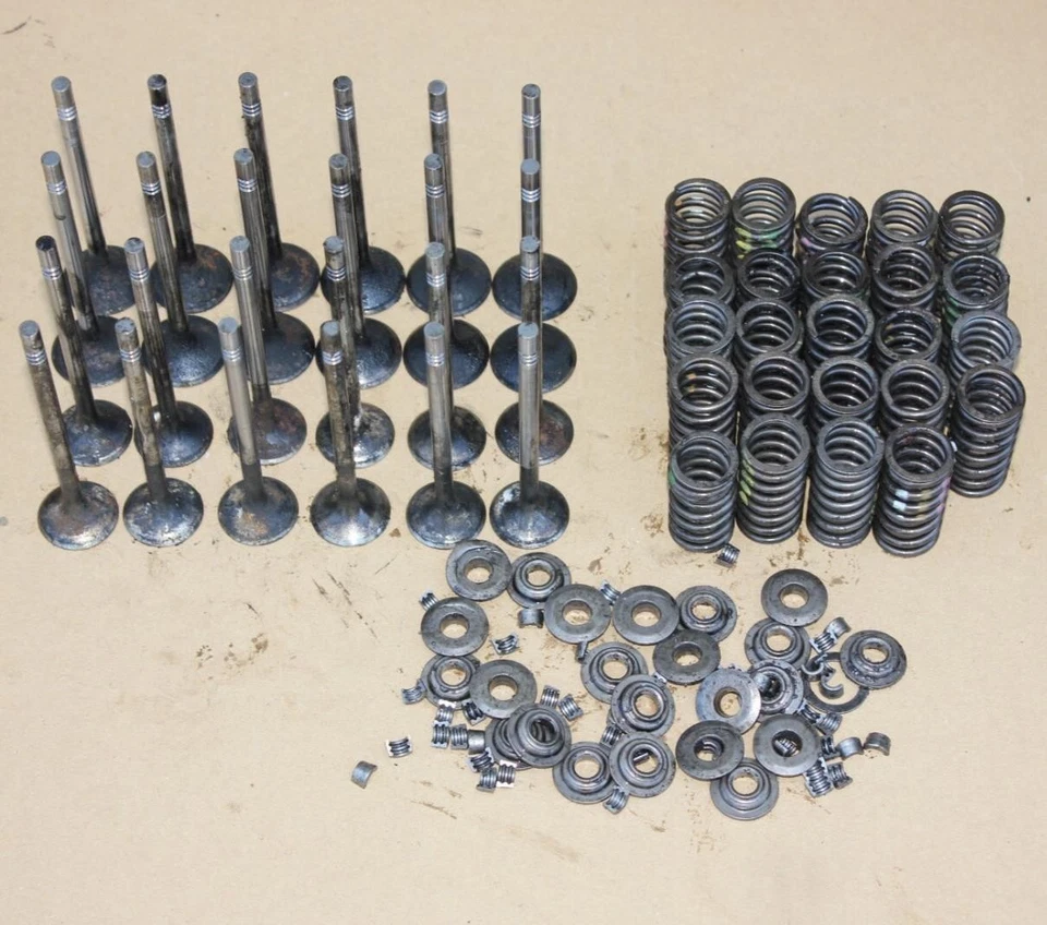 VÁLVULAS Y RESORTES DE ADMISIÓN Y ESCAPE OEM PARA SPRINTER 2500 3500 2010-2022 3,0 L Foto 2 de 4