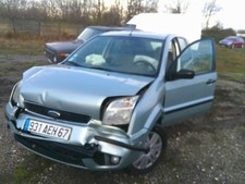 Porte avant et accessoires Ford P 100