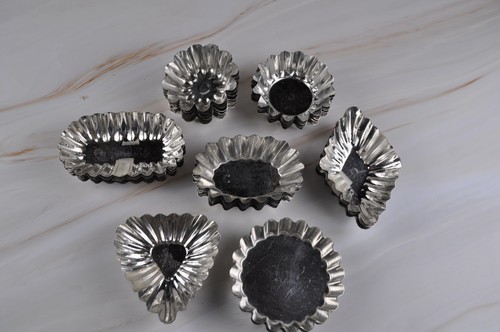 Vintage Swedish Fluted Tartlet Metal Tins 50 Pieces made in Sweden 