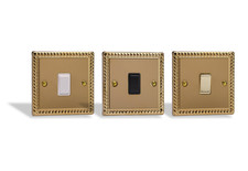 Varilight Georgian Brass Plated Classic 1 or 2-Way Light Switches 10 Amp 