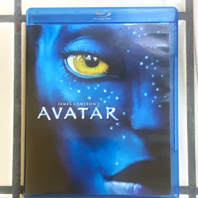 Avatar Blu-ray 2-Disc Set, James Cameron, PG-13 Sci-Fi Movie (English)