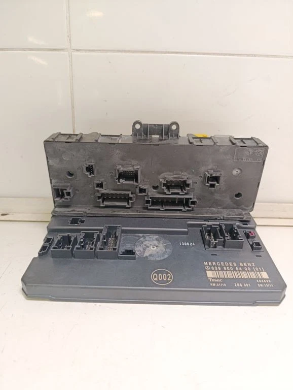 Centralina SAM Diesel Mercedes Vito Viano W639 2005 A6395450801 BOS112889 - Immagine 3 di 4