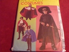 McCALL'S 3746 - CHILDS ZORRO - VAMPIRE - PIRATE - RENAISSANCE PATTERN 3-8 FF