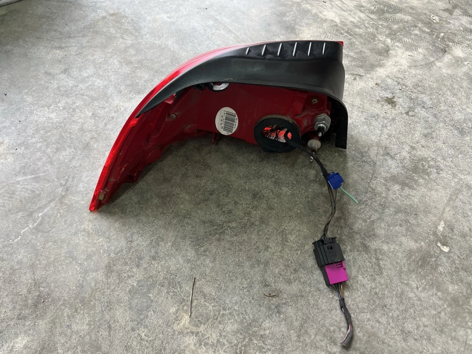 VOLKSWAGEN EOS 2012-2016 LUZ TRASERA CONDUCTOR PARADA FRENO LÁMPARA LED VW IZQUIERDA Foto 3 de 4