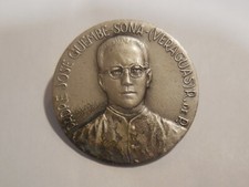 distintivo broche padre Josè Guembe Sona Veraguas